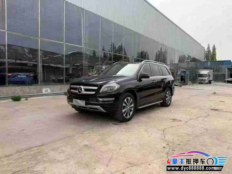 16年奔驰GLS轿车抵押车出售