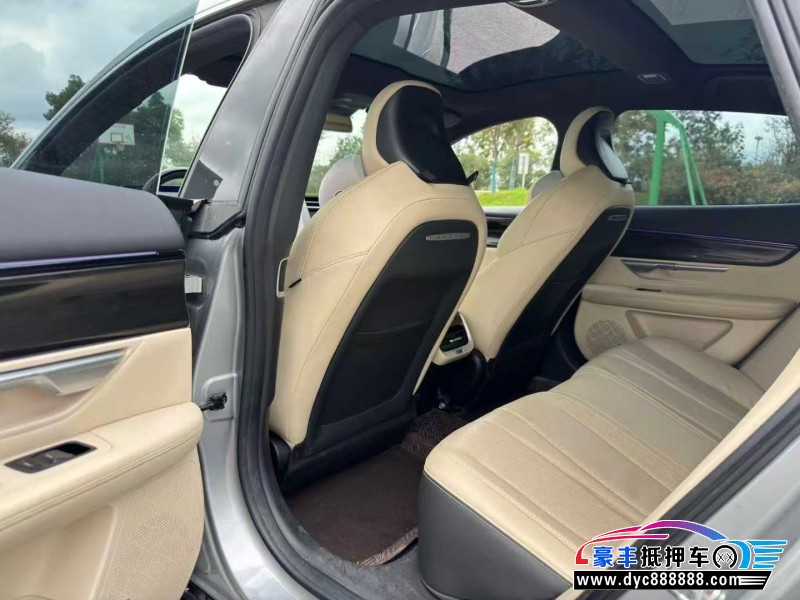 21年小鹏汽车P7轿车抵押车出售