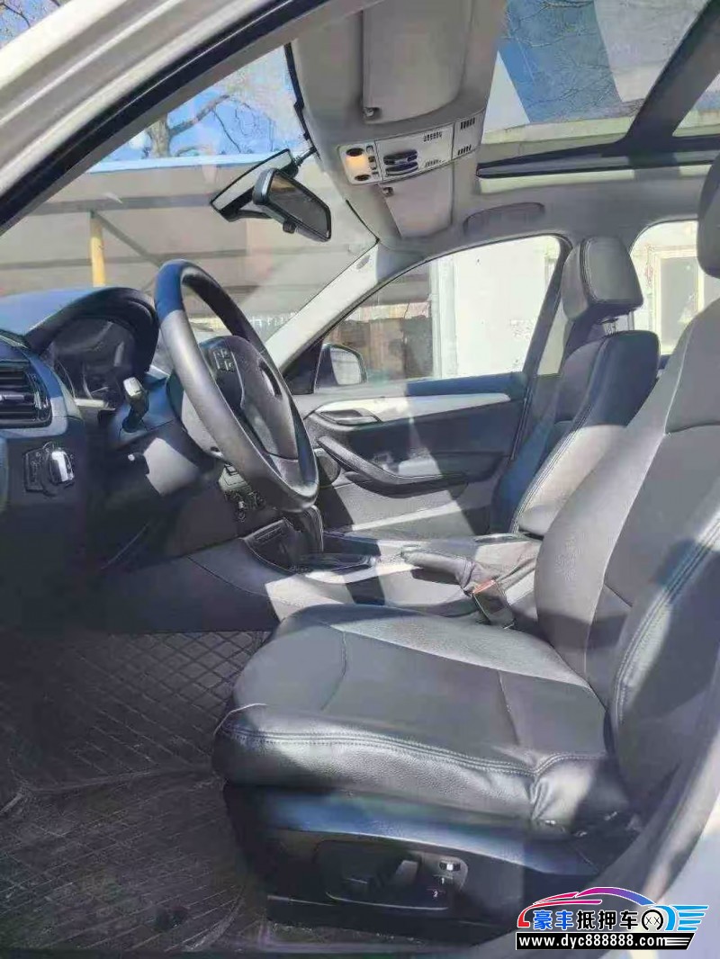 14年宝马X1轿车抵押车出售