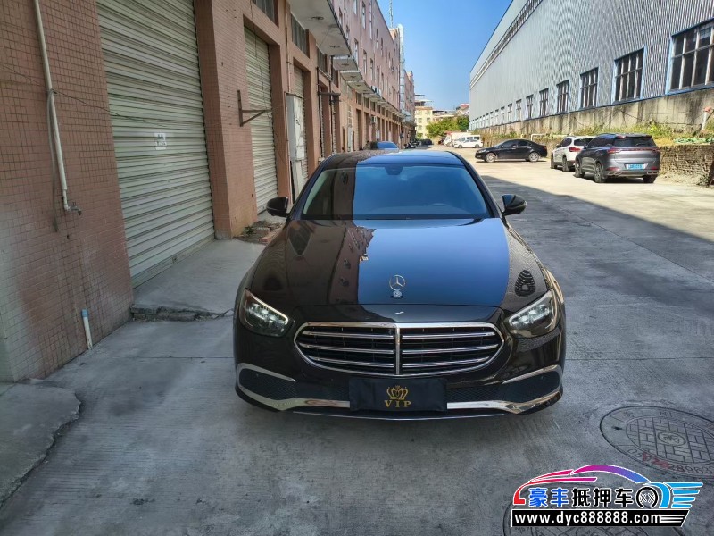 21年奔驰E轿车抵押车出售