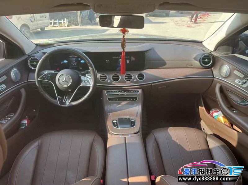 21年奔驰E轿车抵押车出售