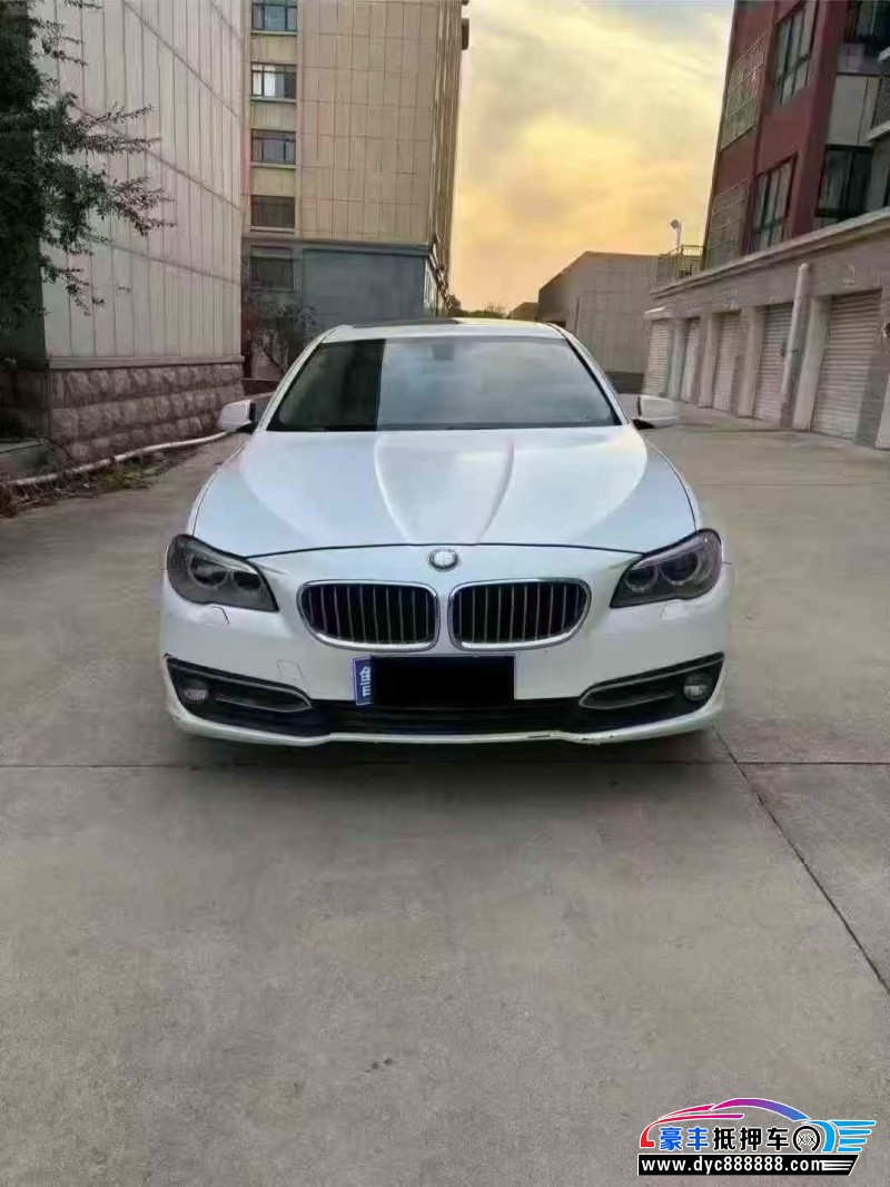 13年宝马5系轿车抵押车出售