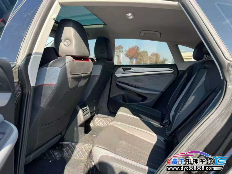 22年大众凌渡轿车抵押车出售