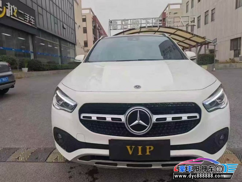 22年奔驰GLA轿车抵押车出售