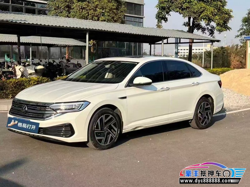 25年大众速腾轿车抵押车出售