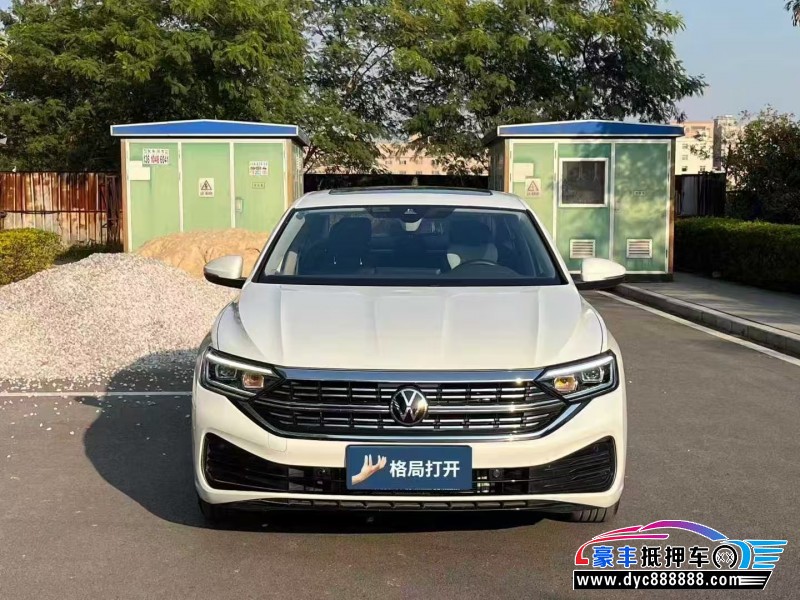 25年大众速腾轿车抵押车出售