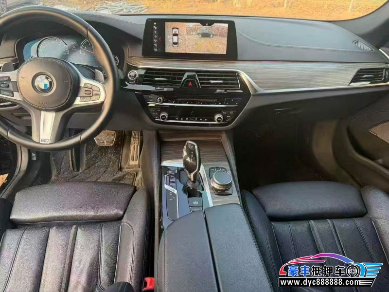 17年宝马5系轿车抵押车出售