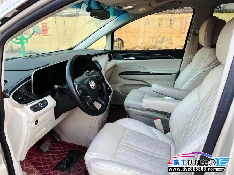 21年别克GL8轿车抵押车出售