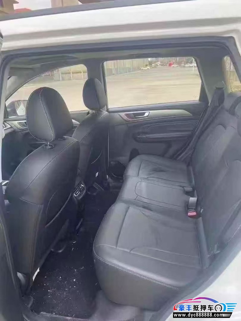 24年长城M6轿车抵押车出售