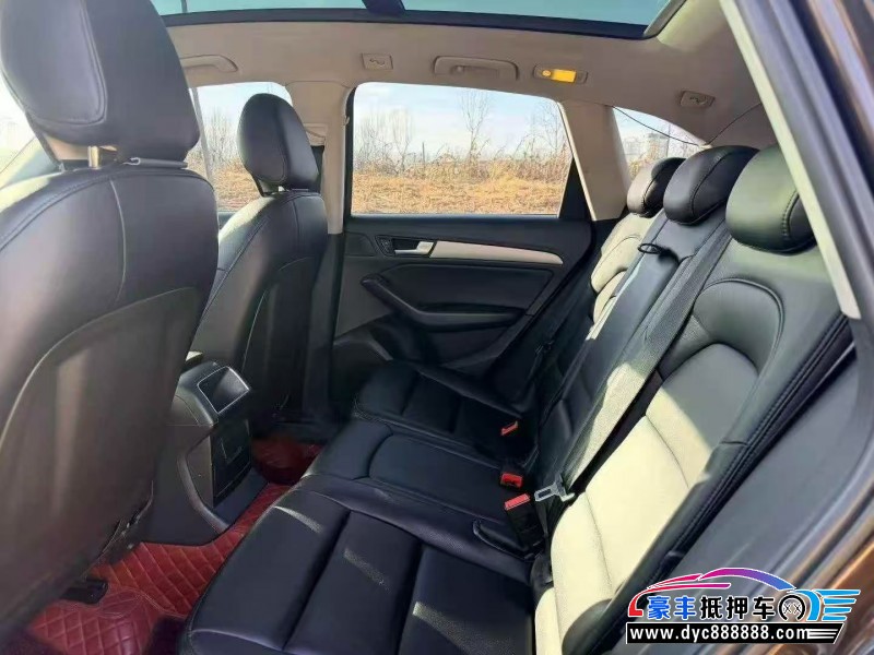 15年奥迪Q5轿车抵押车出售