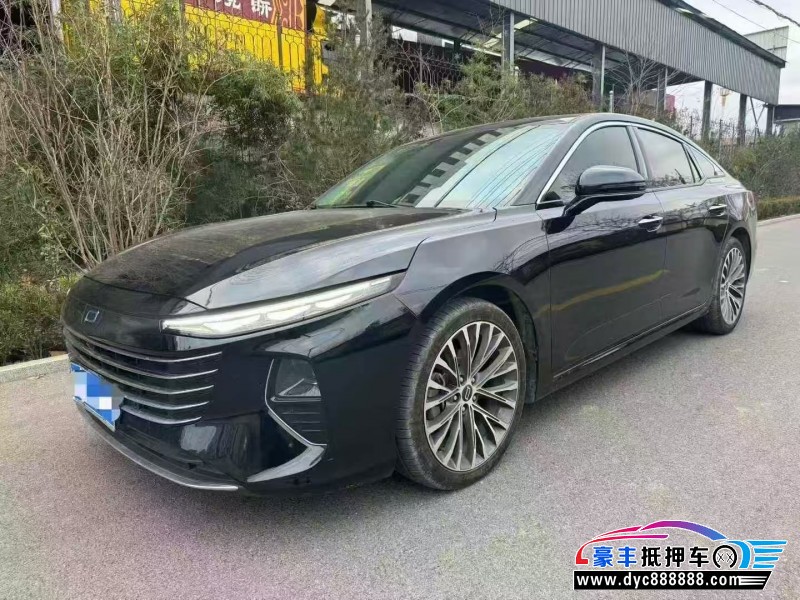 25年奔腾B70轿车抵押车出售