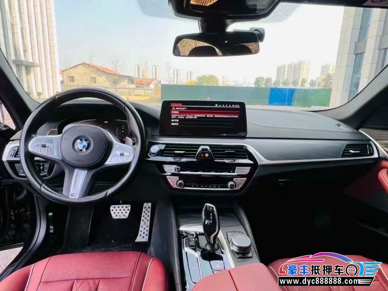 23年宝马5系轿车抵押车出售