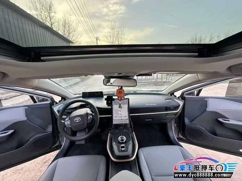 25年丰田BZ3轿车抵押车出售