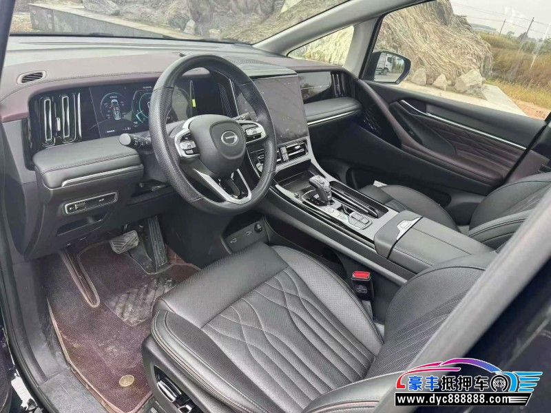 23年传祺M8轿车抵押车出售