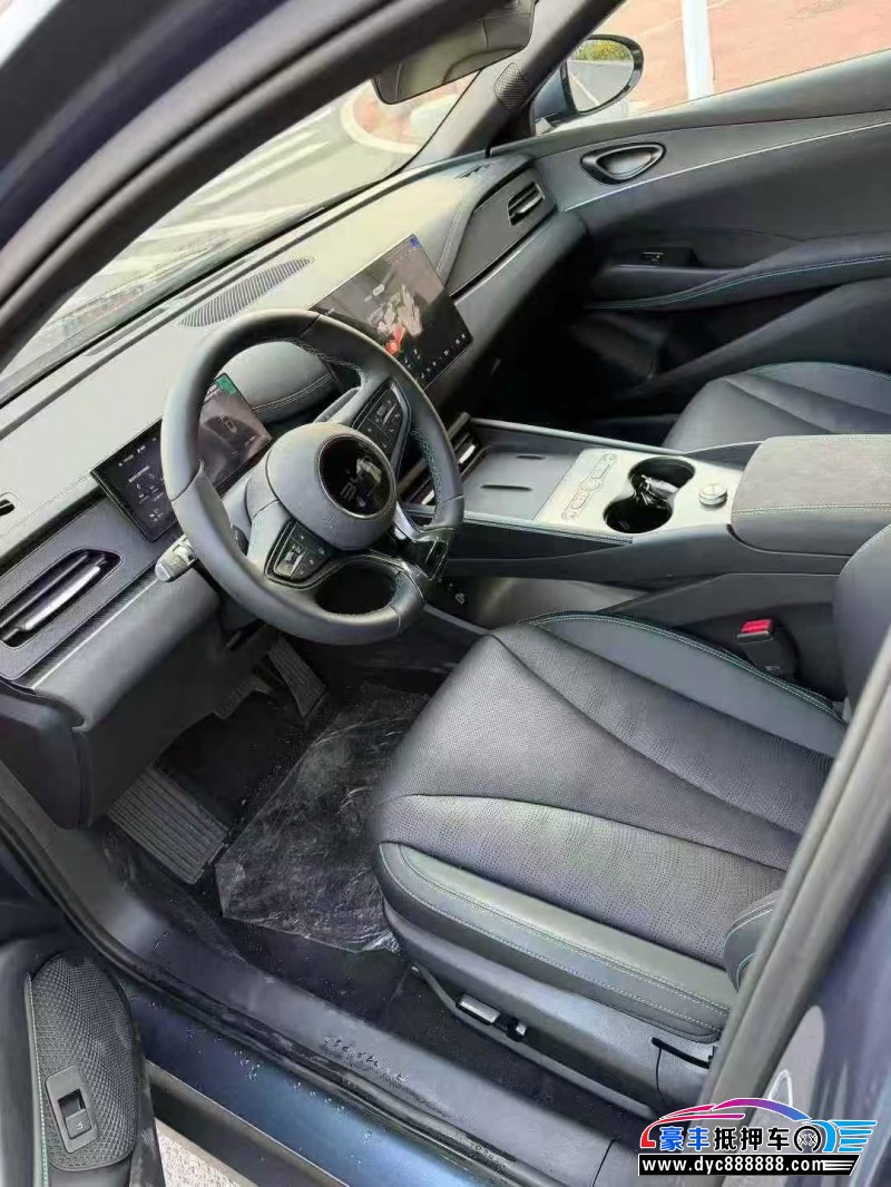 25年比亚迪海豹轿车抵押车出售