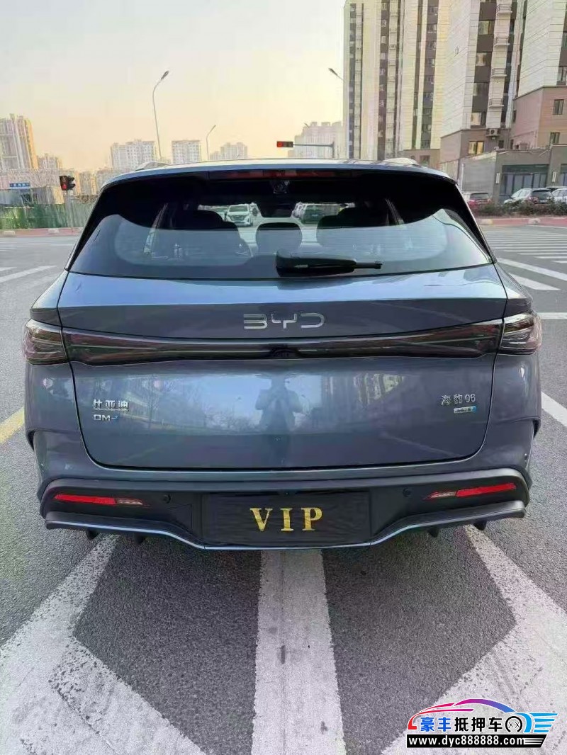 25年比亚迪海豹轿车抵押车出售