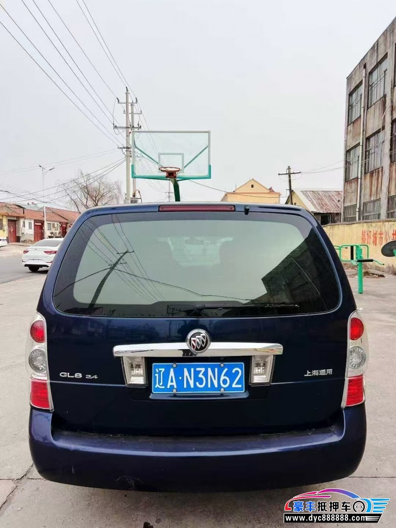 14年别克GL8轿车抵押车出售