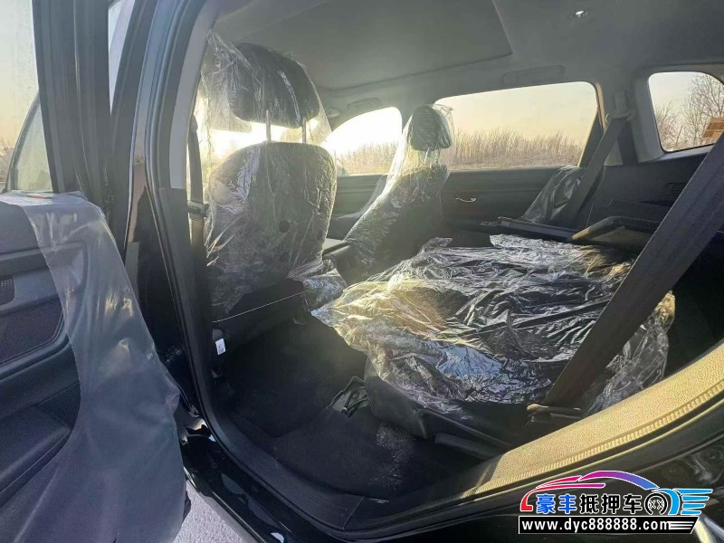 25年本田CR-V轿车抵押车出售