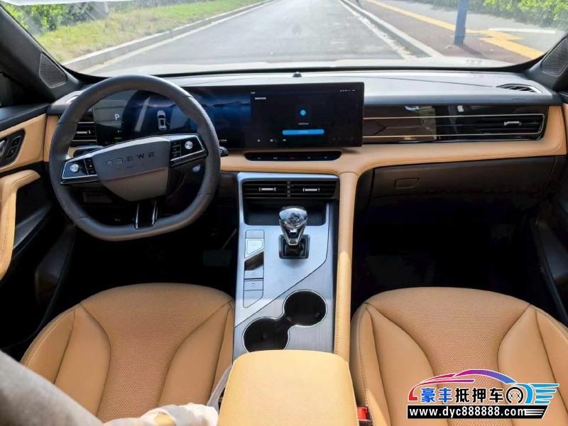 24年荣威ERX5轿车抵押车出售