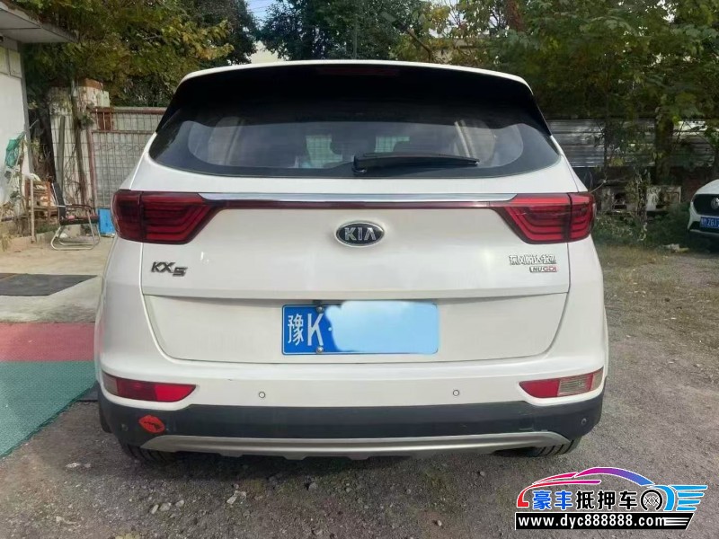 16年起亚KX5轿车抵押车出售