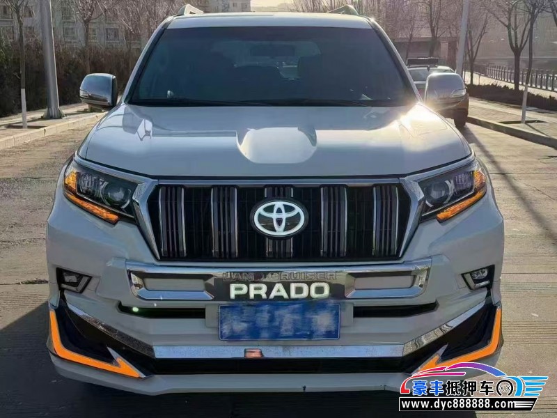 20年丰田普拉多（霸道）轿车