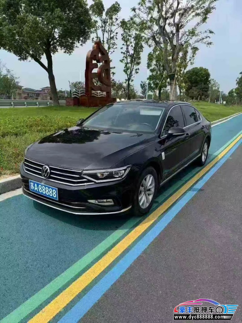 23年大众迈腾轿车抵押车出售