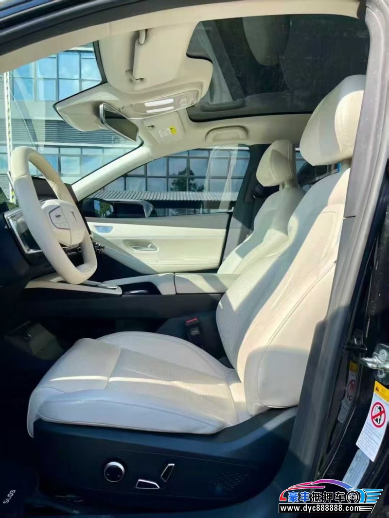 23年长安深蓝SL03轿车抵押车出售