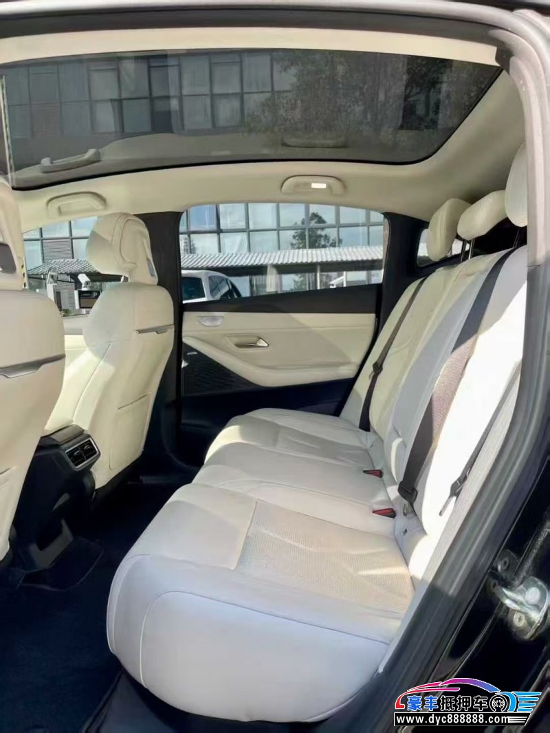 23年长安深蓝SL03轿车抵押车出售