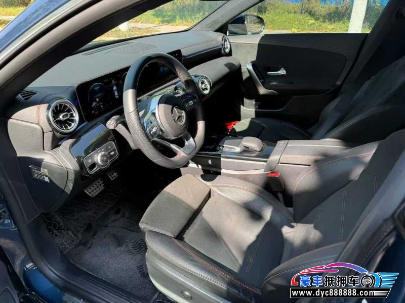 20年奔驰CLA轿车抵押车出售