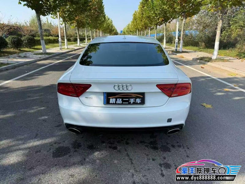 13年奥迪A7轿车抵押车出售