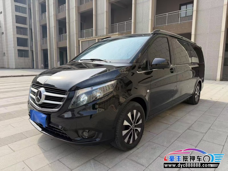 21年奔驰威霆MPV抵押车出售