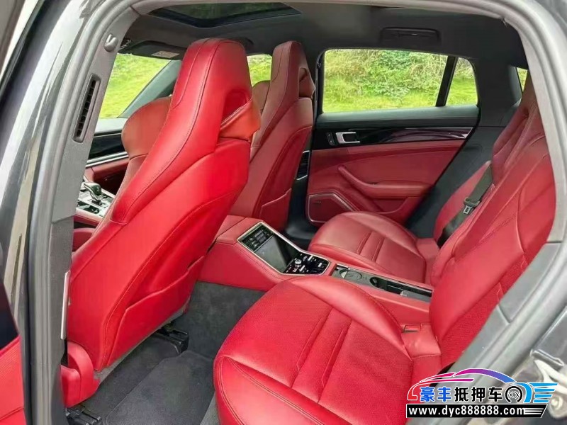 21年保时捷帕纳梅拉轿车抵押车出售