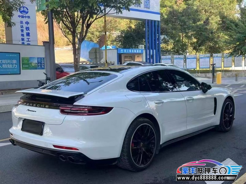18年保时捷帕纳梅拉轿车抵押车出售