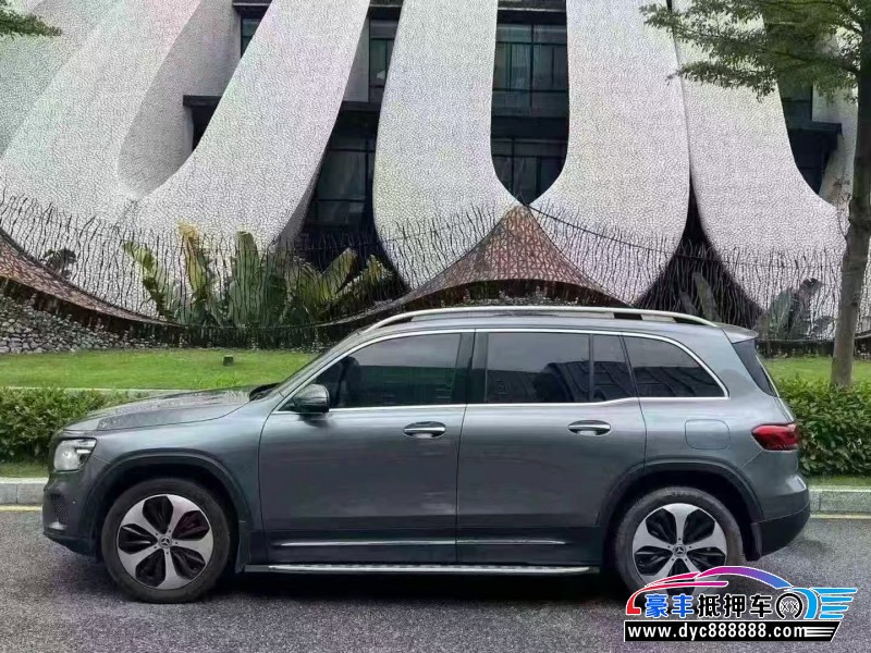 21年奔驰GLB轿车抵押车出售