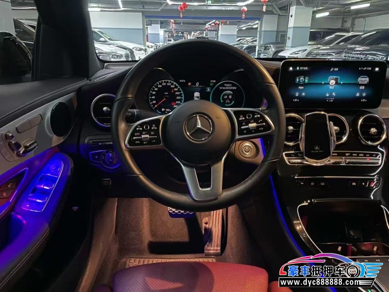 21年奔驰GLC轿车抵押车出售