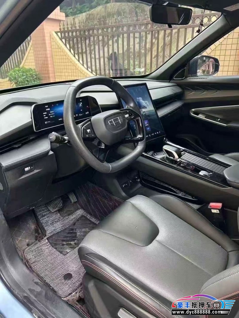 24年吉利博越轿车抵押车出售