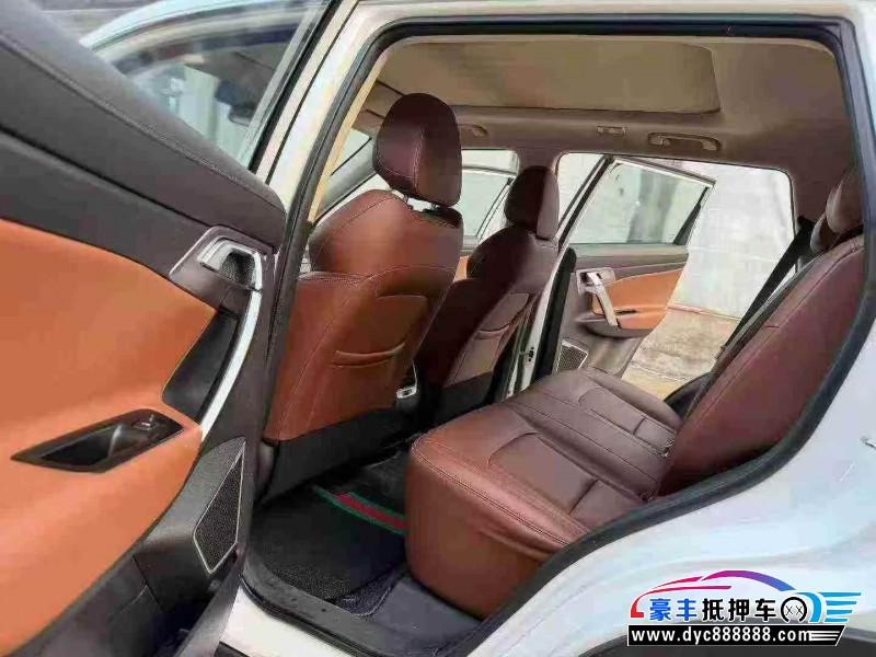 21年吉利博越轿车抵押车出售