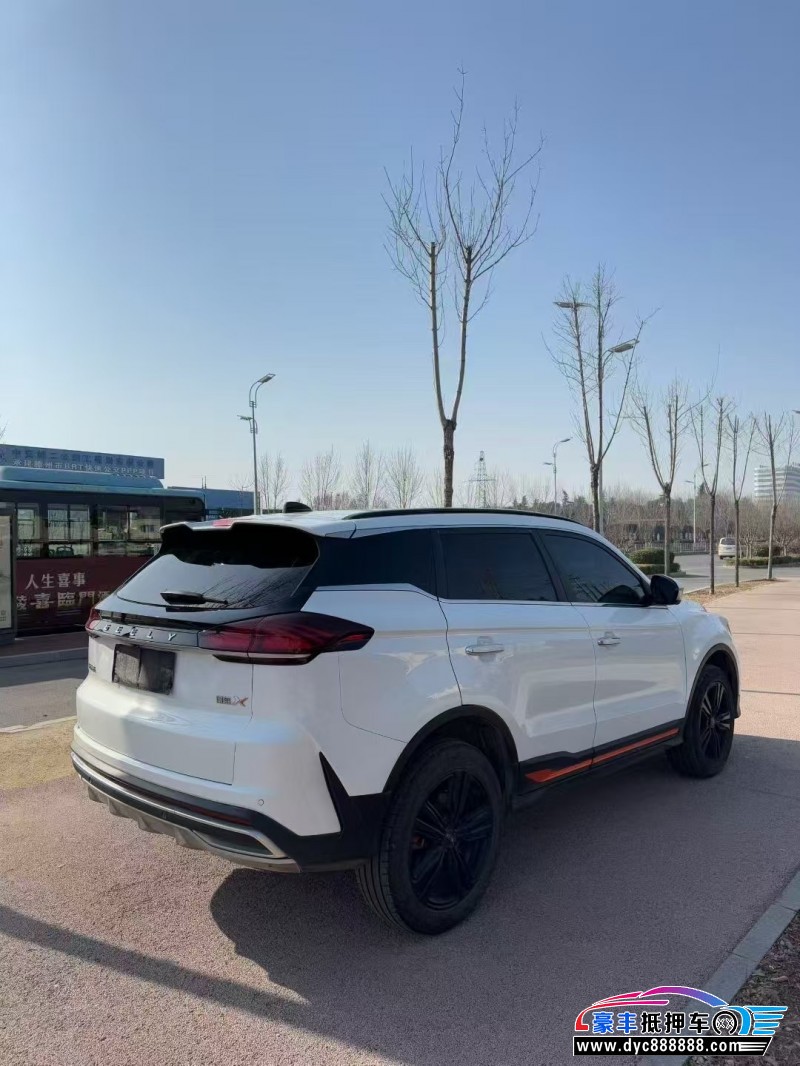 22年吉利博越轿车抵押车出售