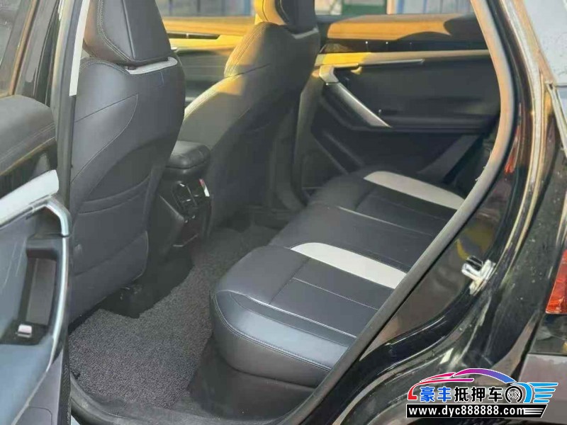 24年吉利博越轿车抵押车出售