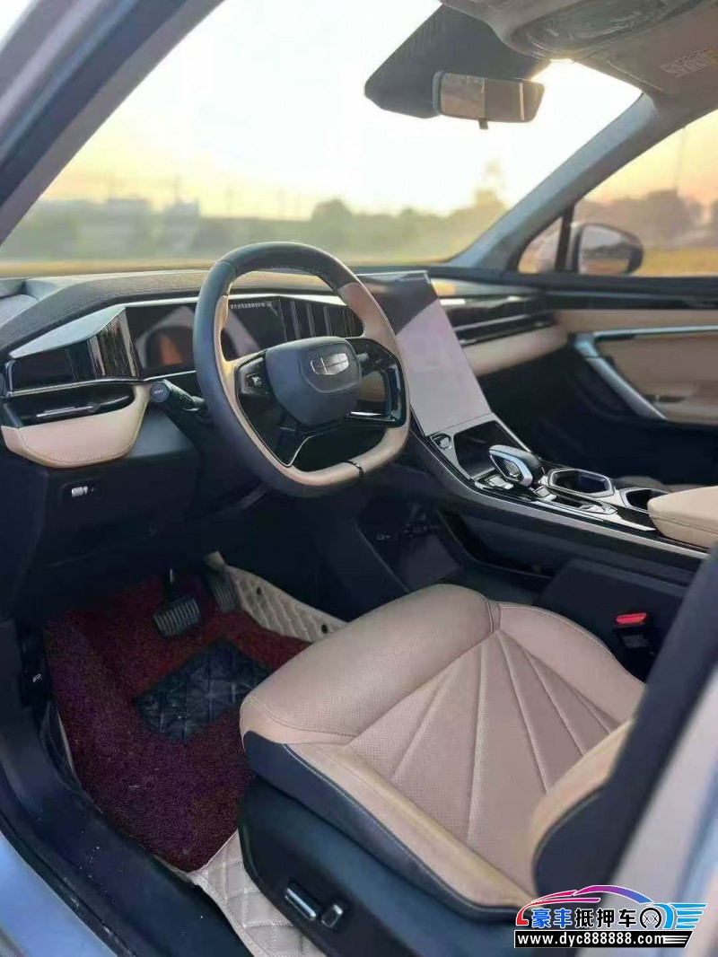 24年吉利博越轿车抵押车出售