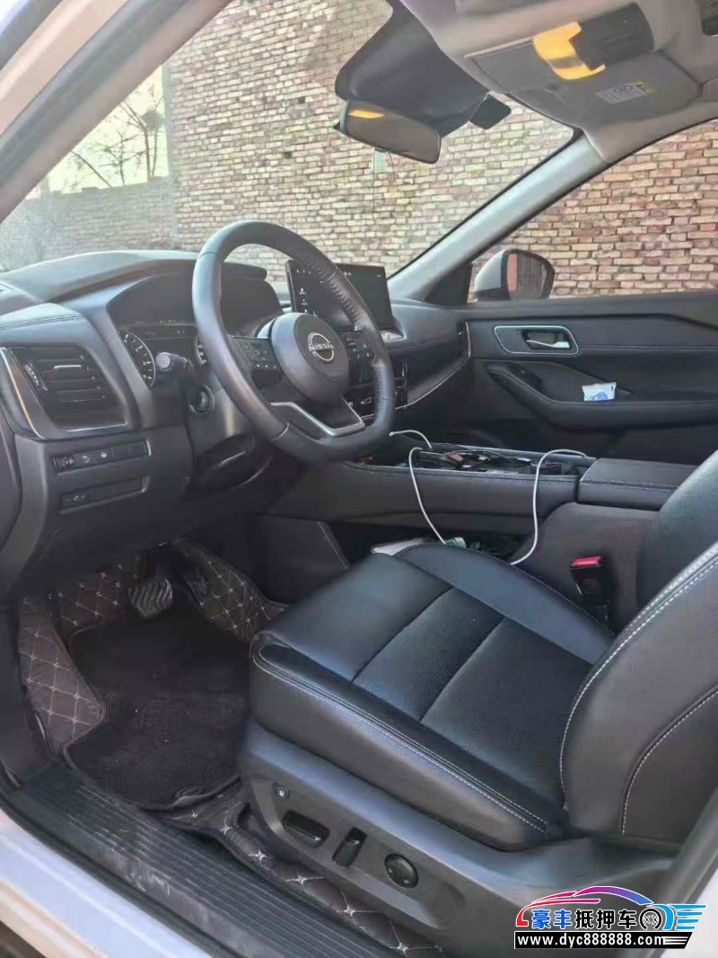 24年日产奇骏轿车抵押车出售