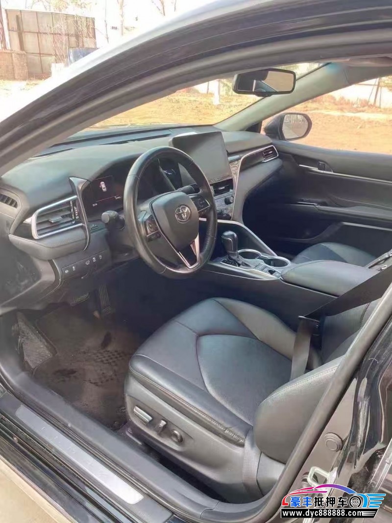 21年丰田凯美瑞轿车抵押车出售