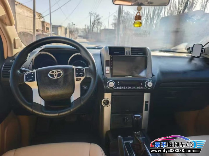 12年丰田普拉多（霸道）轿车抵押车出售
