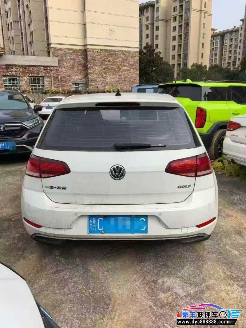 19年大众高尔夫轿车抵押车出售
