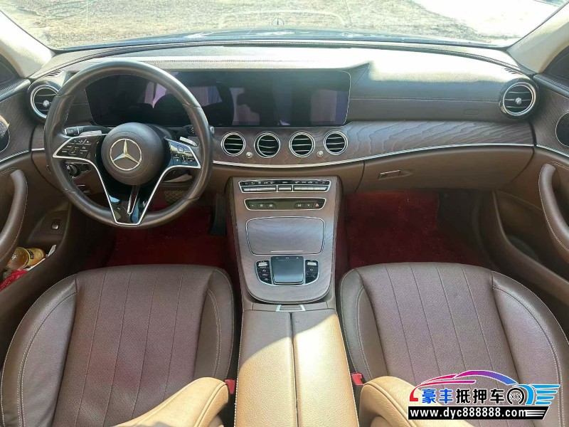 23年奔驰E轿车抵押车出售