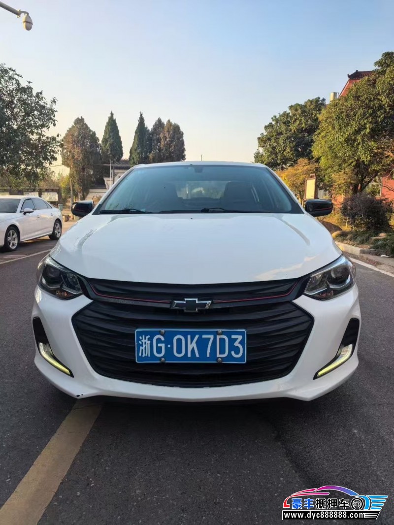 19年雪佛兰科沃兹轿车抵押车出售