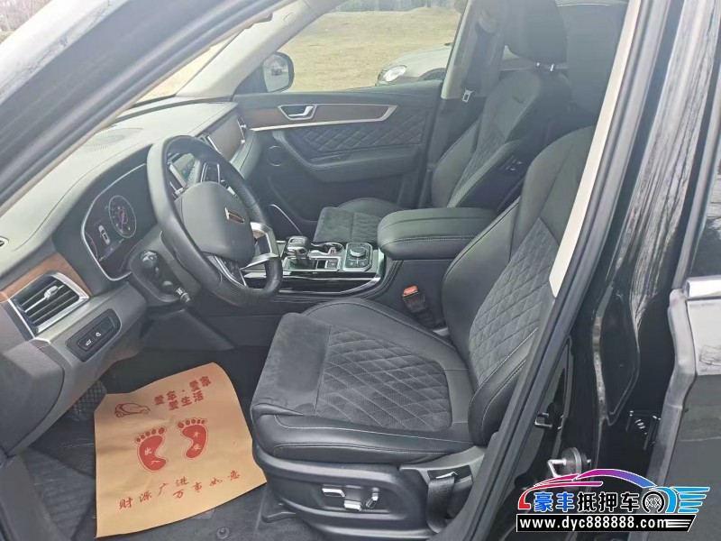 22年红旗HS7轿车抵押车出售