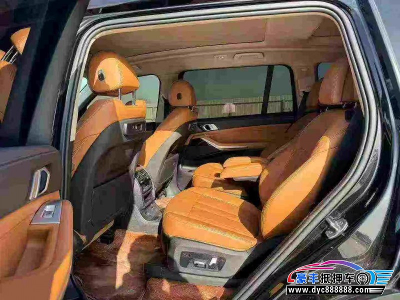 20年宝马X7轿车抵押车出售