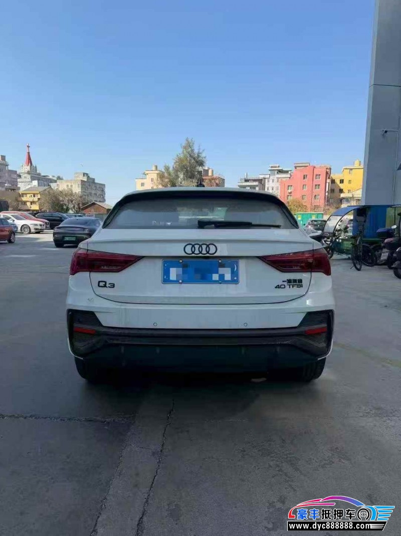 23年奥迪Q3轿车抵押车出售