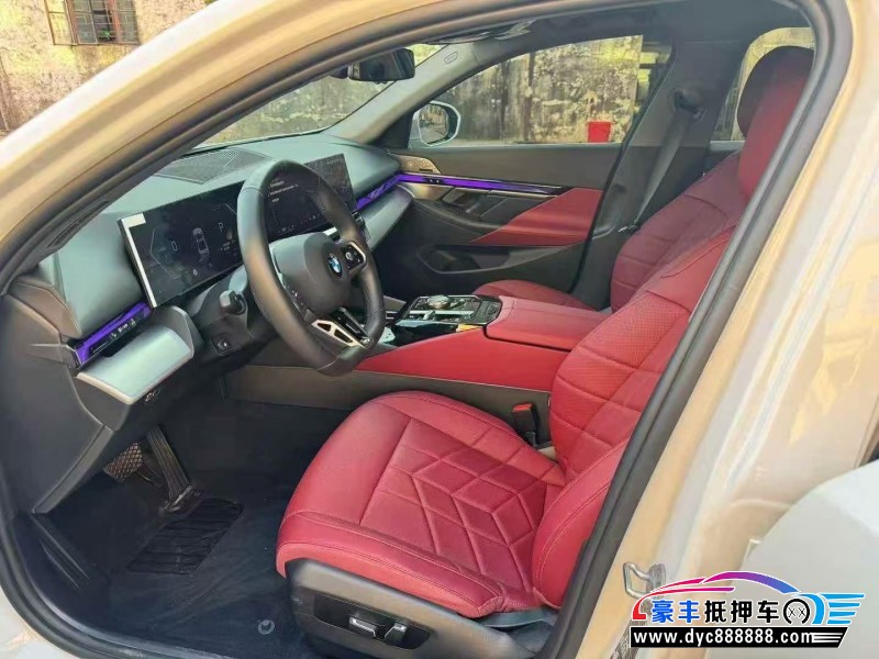 24年宝马5系轿车抵押车出售